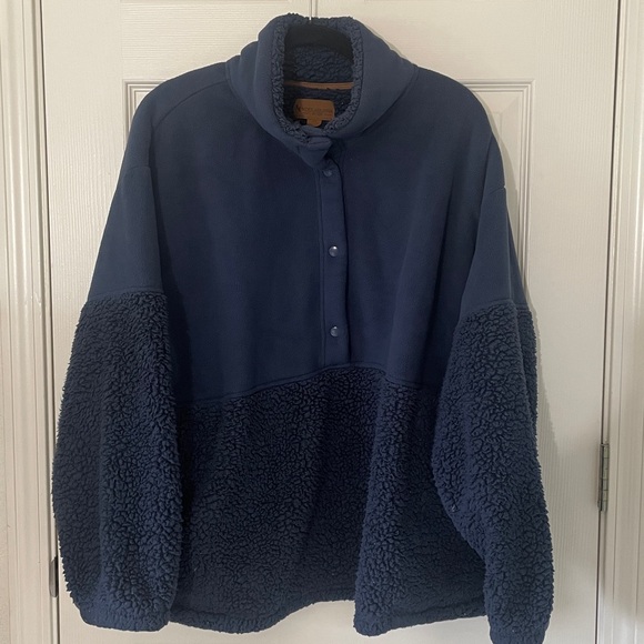 UGG Jackets & Blazers - Koolaburra by UGG Sherpa Pullover 1/2 Button Navy 3X